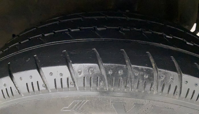 2016 Maruti Celerio VXI AMT, Petrol, Automatic, 53,234 km, Left Rear Tyre Tread
