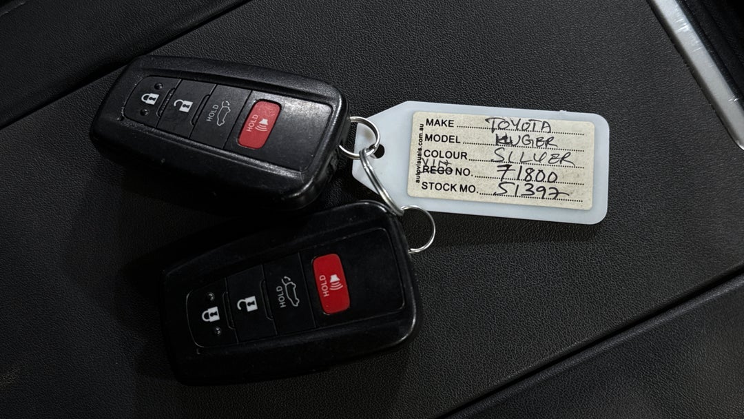 2021 Toyota Kluger Gxl Hybrid AWD, Automatic, 89513 km, Key Close-up