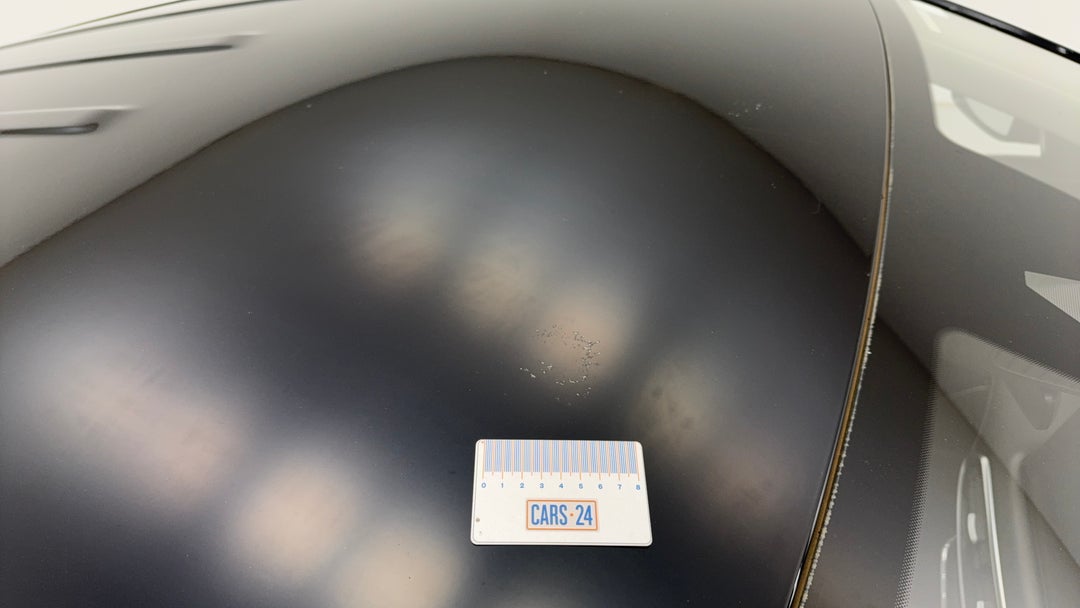 2022 MG HS Core, Automatic, 74345 km, Roof Paint oxidation