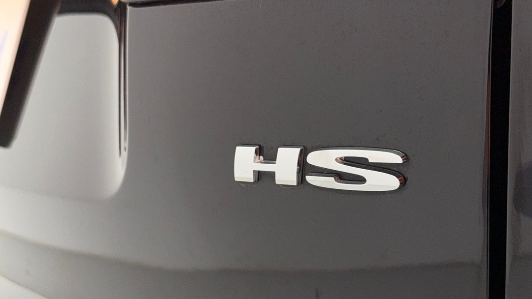 2022 MG HS Core, Automatic, 74345 km, Badge (Boot Right Side)