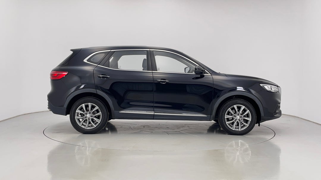 2022 MG HS Core, Automatic, 74345 km, Right Side View