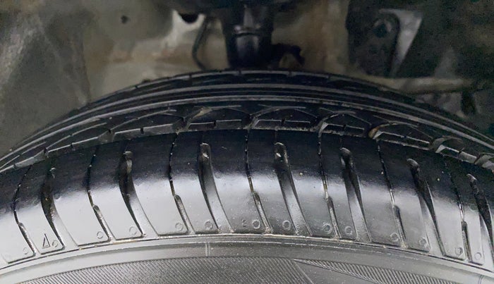2015 Honda Jazz 1.2L I-VTEC E, CNG, Manual, 74,494 km, Right Front Tyre Tread