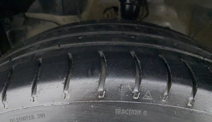 2015 Honda Jazz 1.2L I-VTEC E, CNG, Manual, 74,494 km, Left Front Tyre Tread
