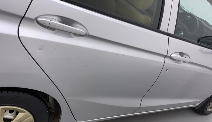 2015 Honda Jazz 1.2L I-VTEC E, CNG, Manual, 74,494 km, Right rear door - Slightly dented