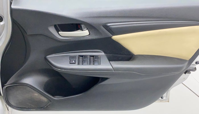 2015 Honda Jazz 1.2L I-VTEC E, CNG, Manual, 74,494 km, Driver Side Door Panels Control