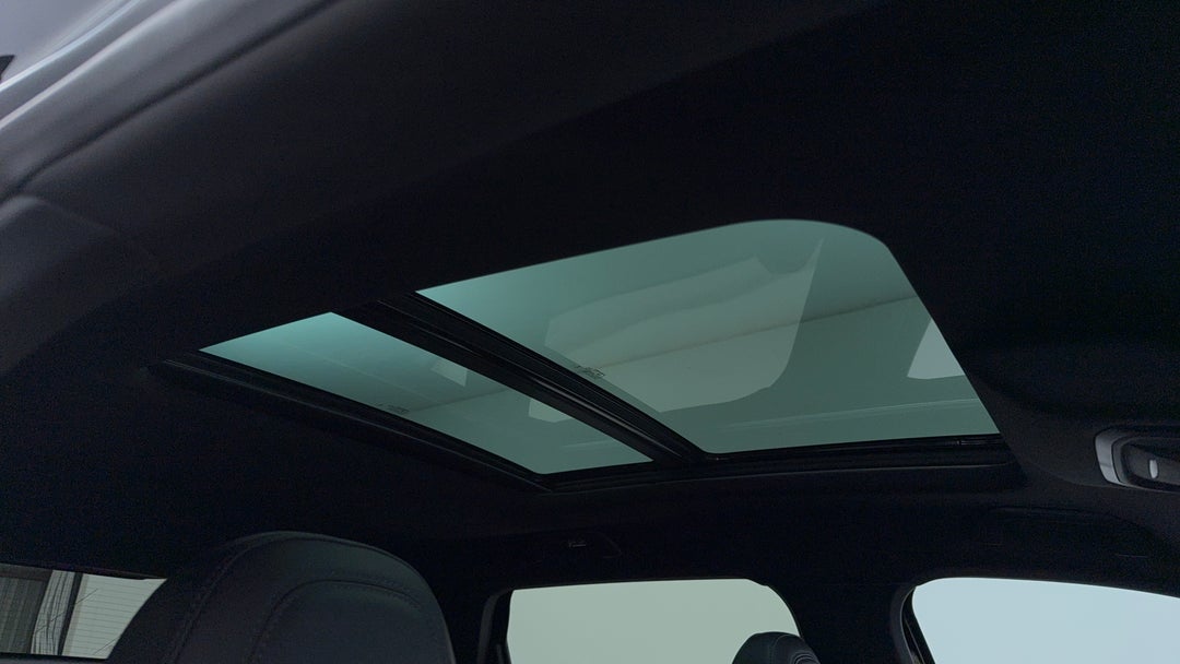Interior Sunroof/Moonroof