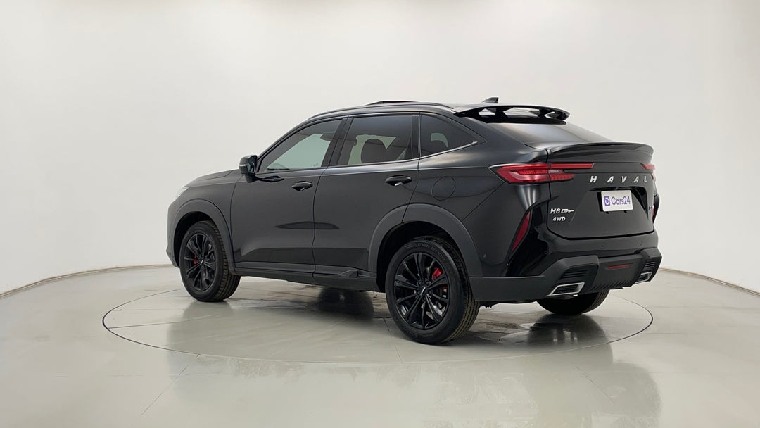 Left Back Diagonal (45- Degree) View