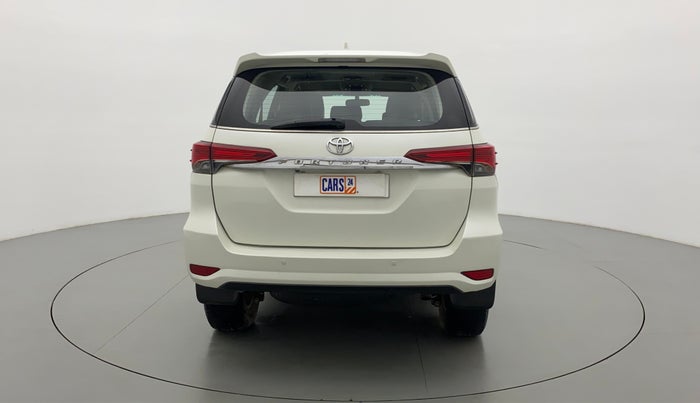 2018 Toyota Fortuner 2.8 4x2 AT, Diesel, Automatic, 86,567 km, Back/Rear