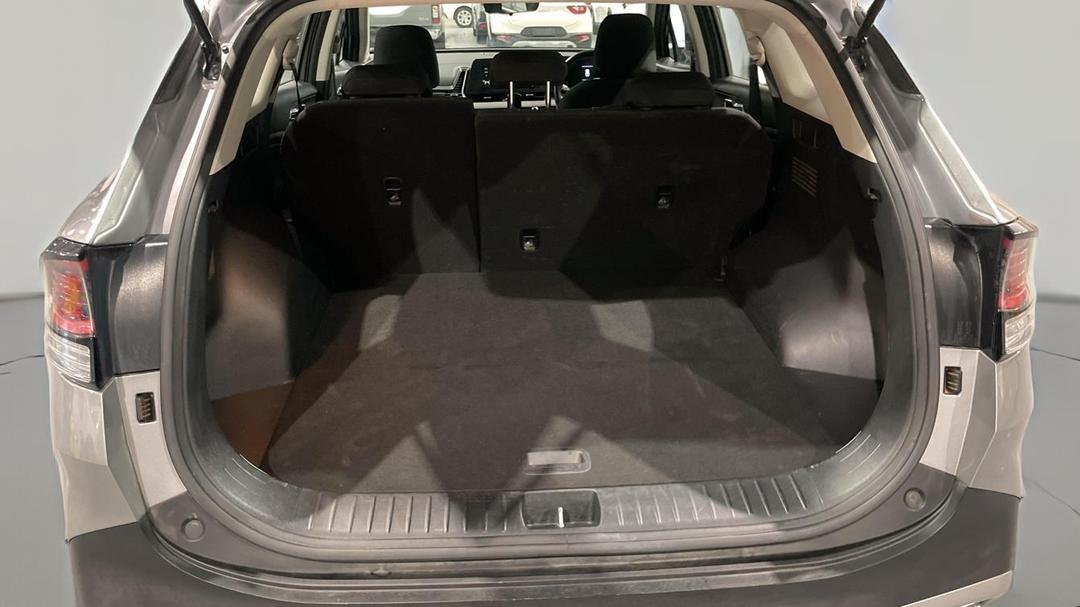 2023 Kia Sportage S (FWD), Automatic, 30276 km, Boot Inside View