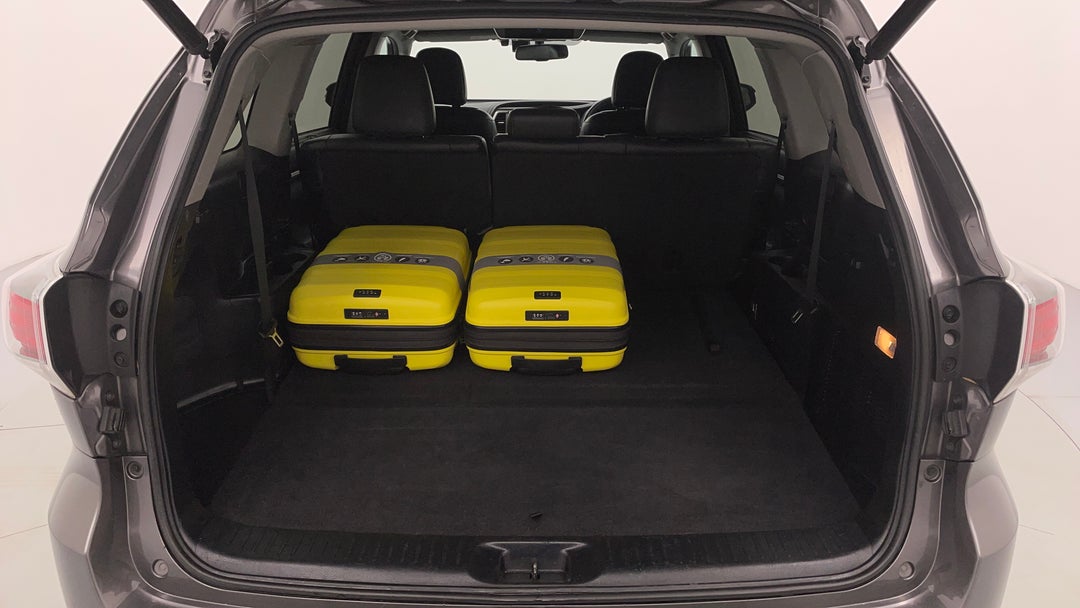 2016 Toyota Kluger Grande (4x4), Automatic, 96736 km, Boot Inside View with Luggage