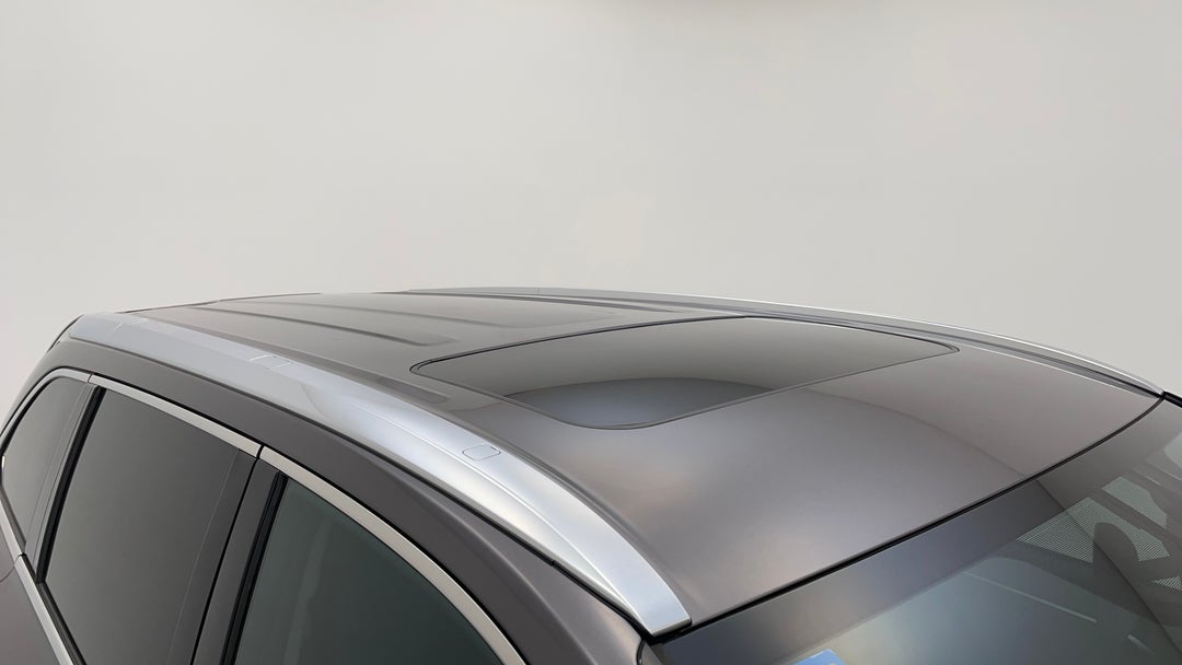 2016 Toyota Kluger Grande (4x4), Automatic, 96736 km, Roof/Sunroof View