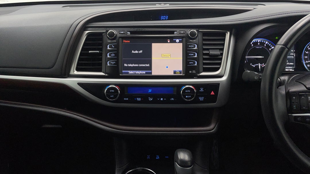 2016 Toyota Kluger Grande (4x4), Automatic, 96736 km, Center Console