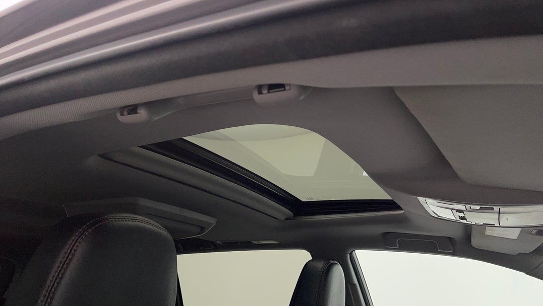 2016 Toyota Kluger Grande (4x4), Automatic, 96736 km, Interior Sunroof/Moonroof