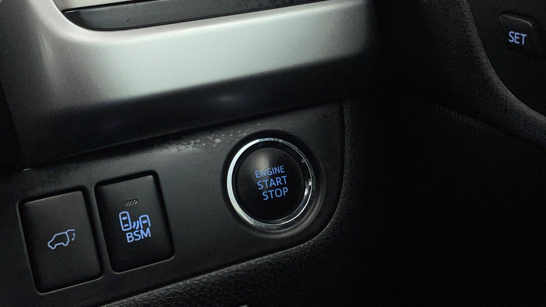 2016 Toyota Kluger Grande (4x4), Automatic, 96736 km, Keyless / Button Start