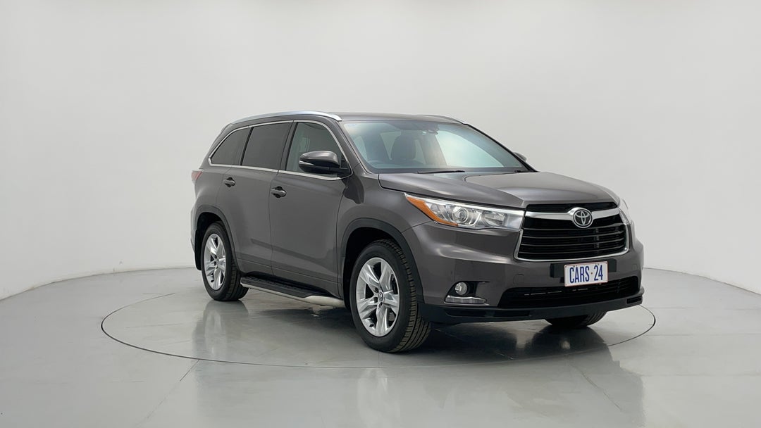 2016 Toyota Kluger Grande (4x4), Automatic, 96736 km, Right Front Diagonal (45- Degree) View