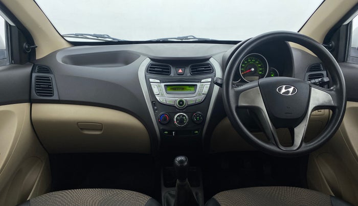 2015 Hyundai Eon SPORTZ, Petrol, Manual, 66,533 km, Dashboard