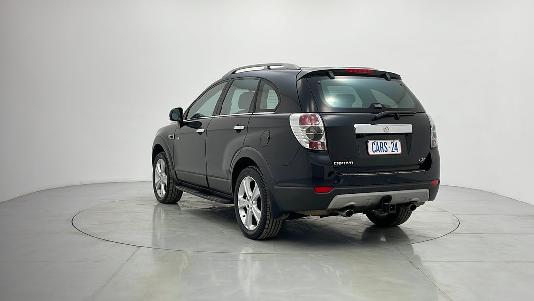 Left Back Diagonal (45- Degree) View