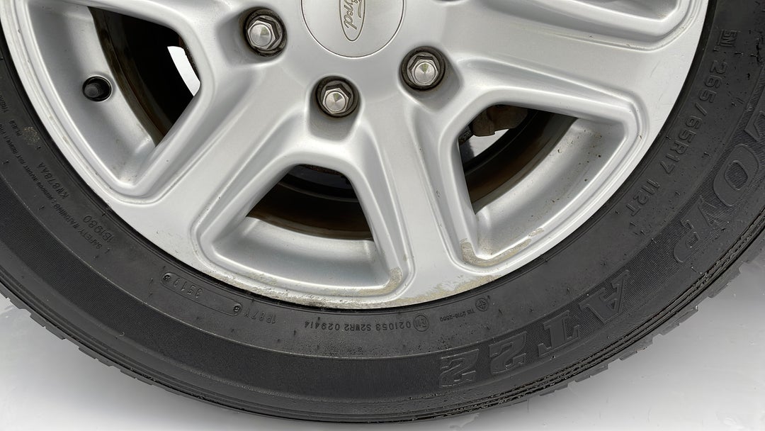 Wheels Rim Front LHS Scratch