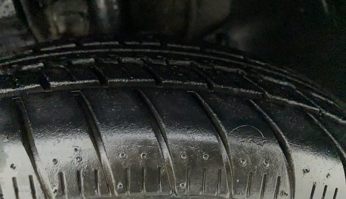 2018 Tata Tiago XM 1.2 REVOTRON, Petrol, Manual, 37,606 km, Left Front Tyre Tread