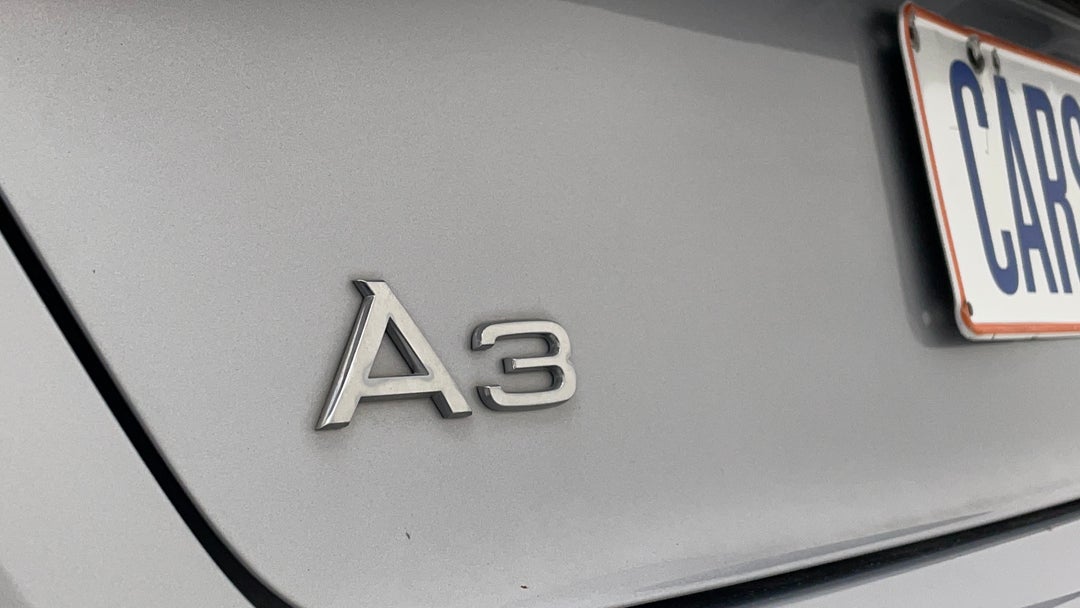 Badge (Boot Left Side)