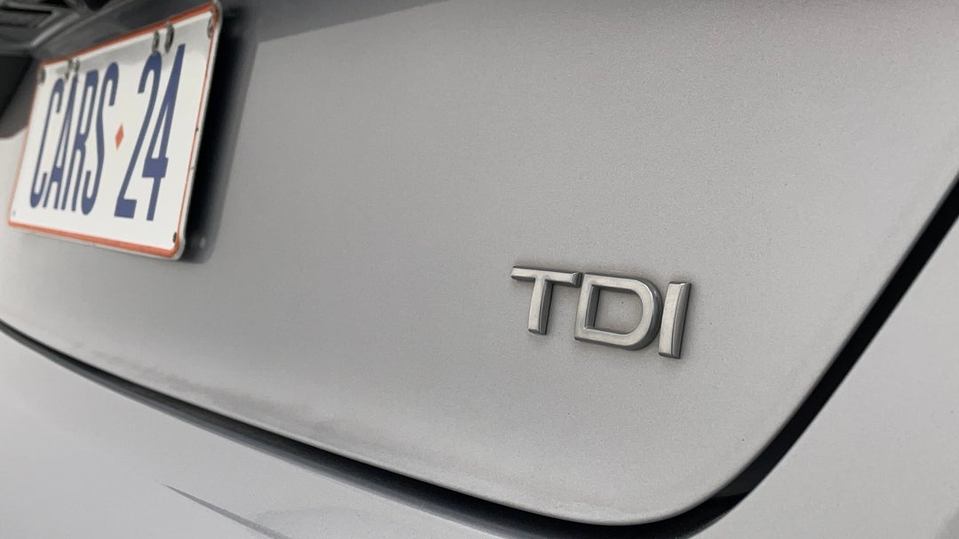 Badge (Boot Right Side)