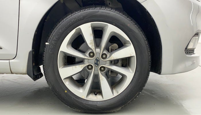 2016 Hyundai Elite i20 ASTA 1.2, Petrol, Manual, 18,569 km, Right Front Wheel