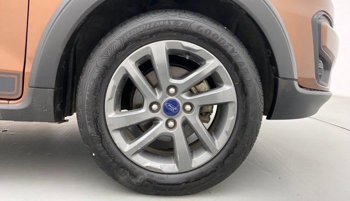 2019 Ford FREESTYLE TITANIUM 1.2 TI-VCT MT, Petrol, Manual, 58,947 km, Right Front Wheel