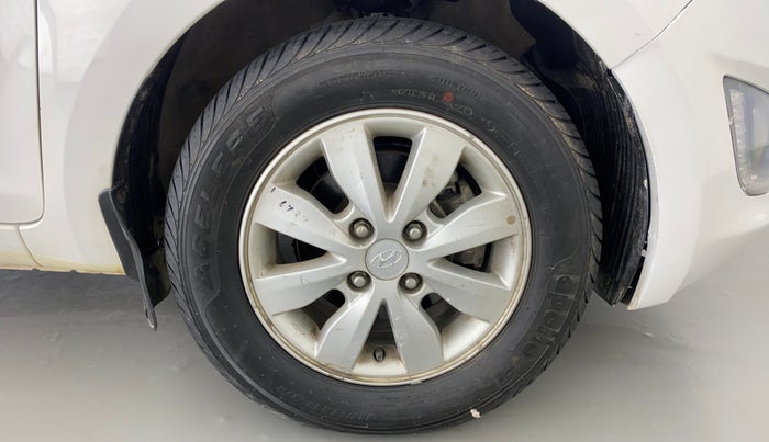 2012 Hyundai i20 SPORTZ 1.2 VTVT, Petrol, Manual, 32,219 km, Right Front Wheel