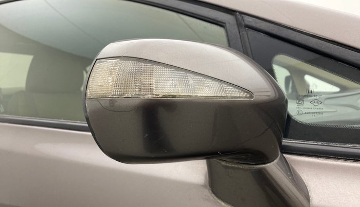 2012 Honda Civic 1.8L I-VTEC V AT SUNROOF, Petrol, Automatic, 84,050 km, Right rear-view mirror - Indicator light has minor damage