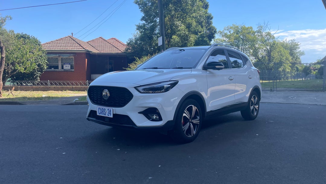 Left Front Diagonal (45- Degree) View