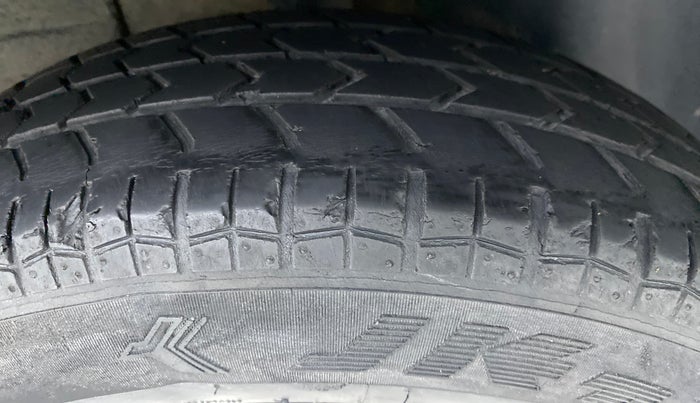 2020 Tata ALTROZ XM 1.2, Petrol, Manual, 48,181 km, Left Rear Tyre Tread