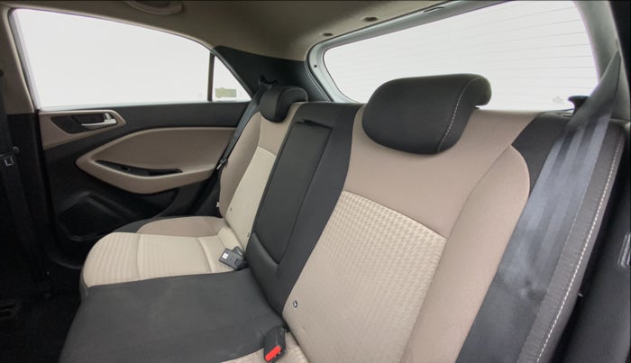 2019 Hyundai Elite i20 ASTA 1.2 (O), Petrol, Manual, 14,908 km, Right Side Rear Door Cabin