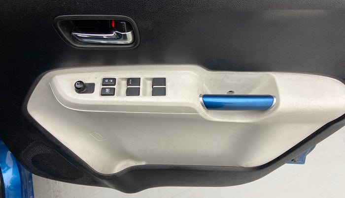 2017 Maruti IGNIS DELTA 1.2 AMT, Petrol, Automatic, 73,931 km, Driver Side Door Panels Control