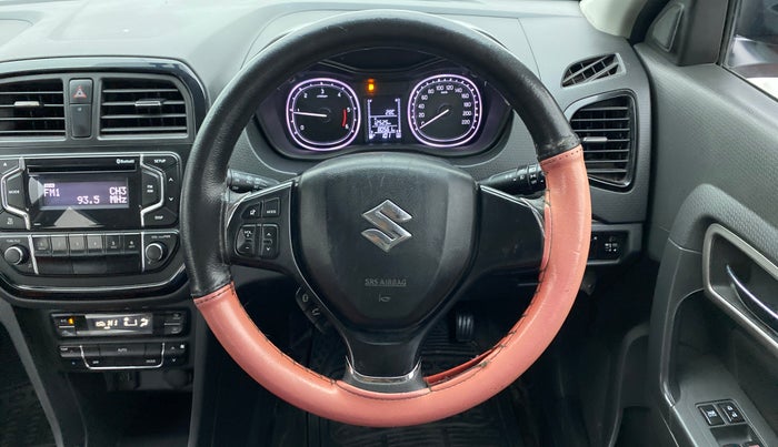 2017 Maruti Vitara Brezza ZDI, Diesel, Manual, 80,561 km, Steering Wheel Close Up