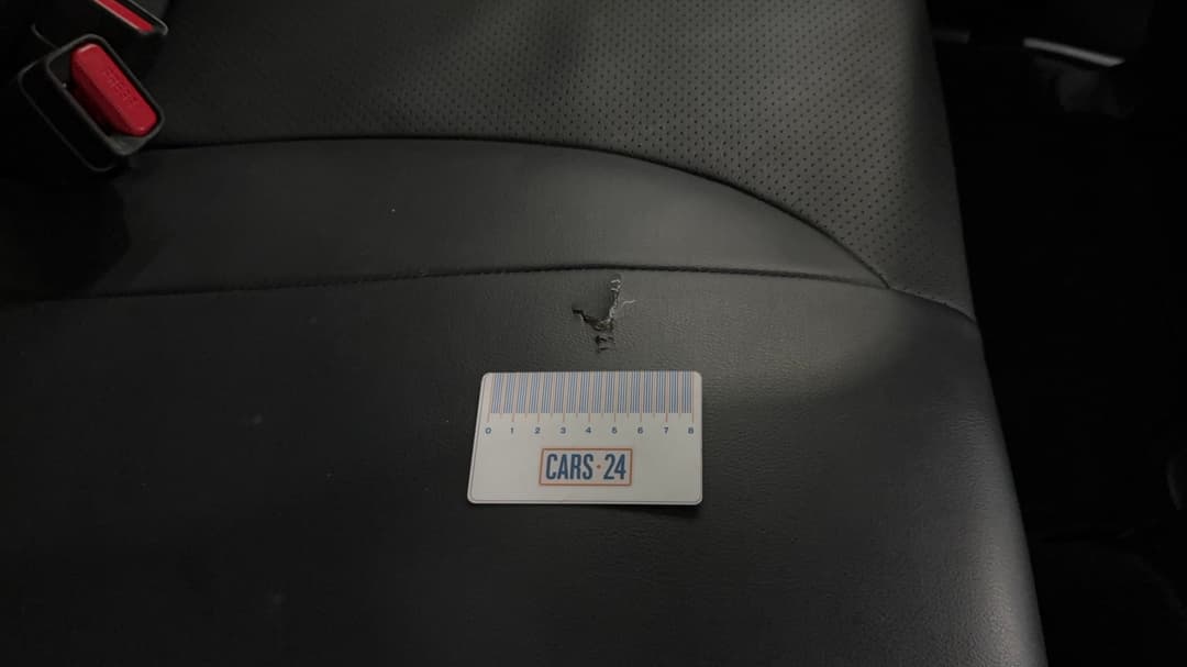 2023 Mitsubishi Triton Gsr (4x4), Automatic, 40867 km, Seats Rear LHS Tear
