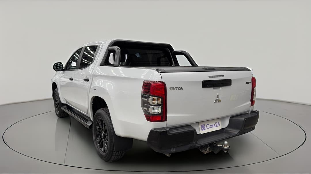 2023 Mitsubishi Triton Gsr (4x4), Automatic, 40867 km, Left Back Diagonal (45- Degree) View