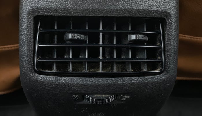 2015 Hyundai Elite i20 ASTA 1.4 CRDI, Diesel, Manual, 69,572 km, Rear AC Vents