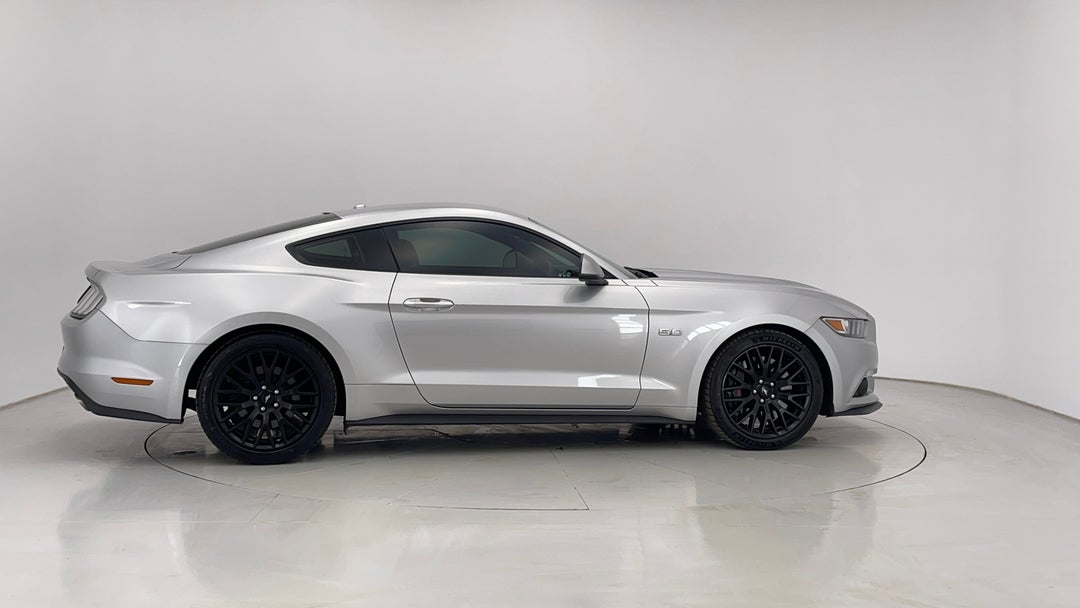2017 Ford Mustang Fastback Gt 5.0 V8, Automatic, 59570 km, Right Side View