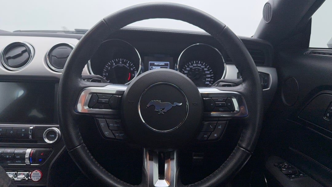 2017 Ford Mustang Fastback Gt 5.0 V8, Automatic, 59570 km, Steering Wheel Close-up