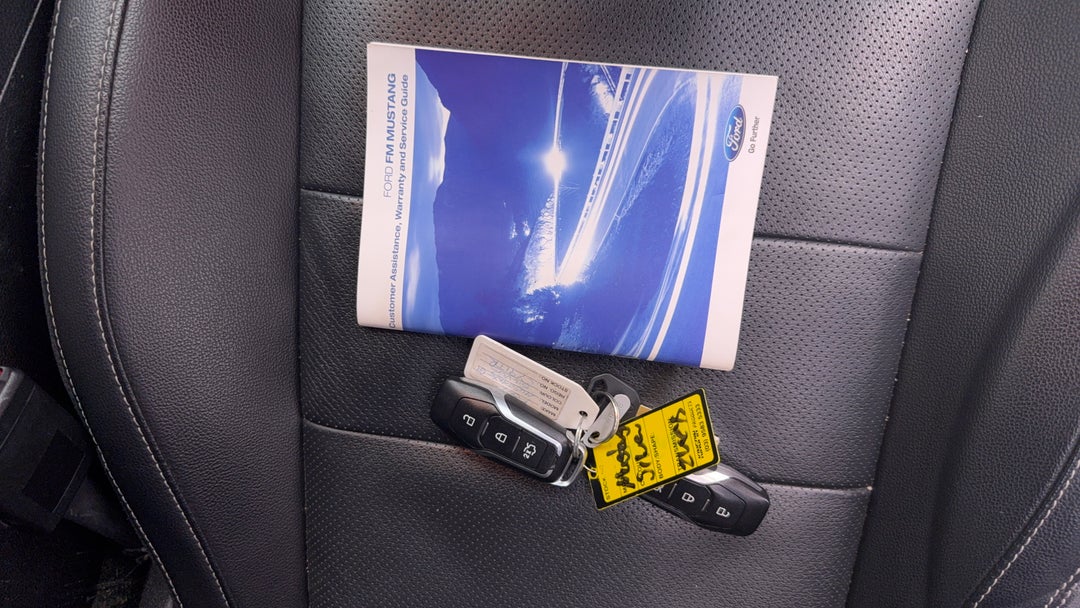 2017 Ford Mustang Fastback Gt 5.0 V8, Automatic, 59570 km, Key Close-up