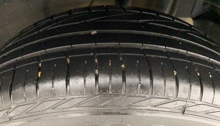 2020 Tata NEXON XZ+ 1.2, Petrol, Manual, 13,440 km, Left Rear Tyre Tread