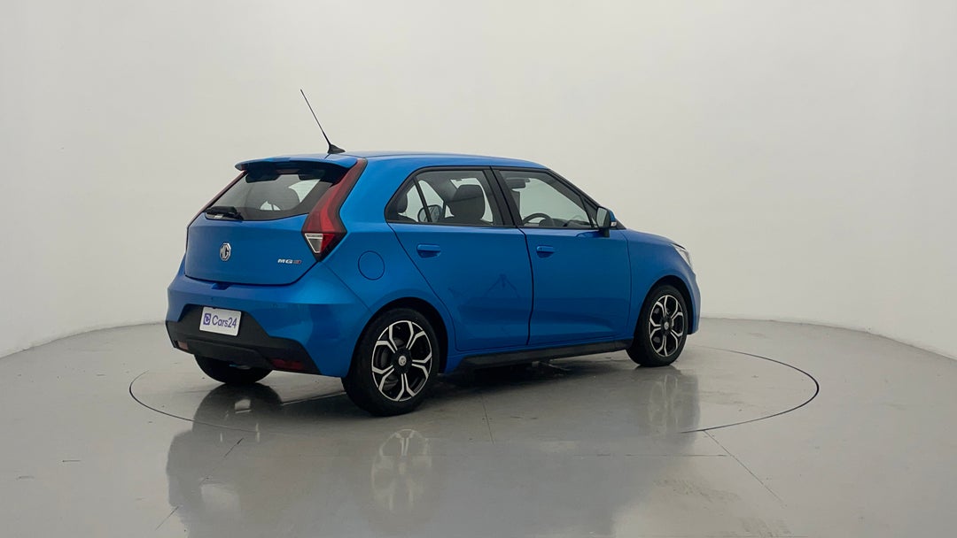 Right Back Diagonal (45- Degree) View