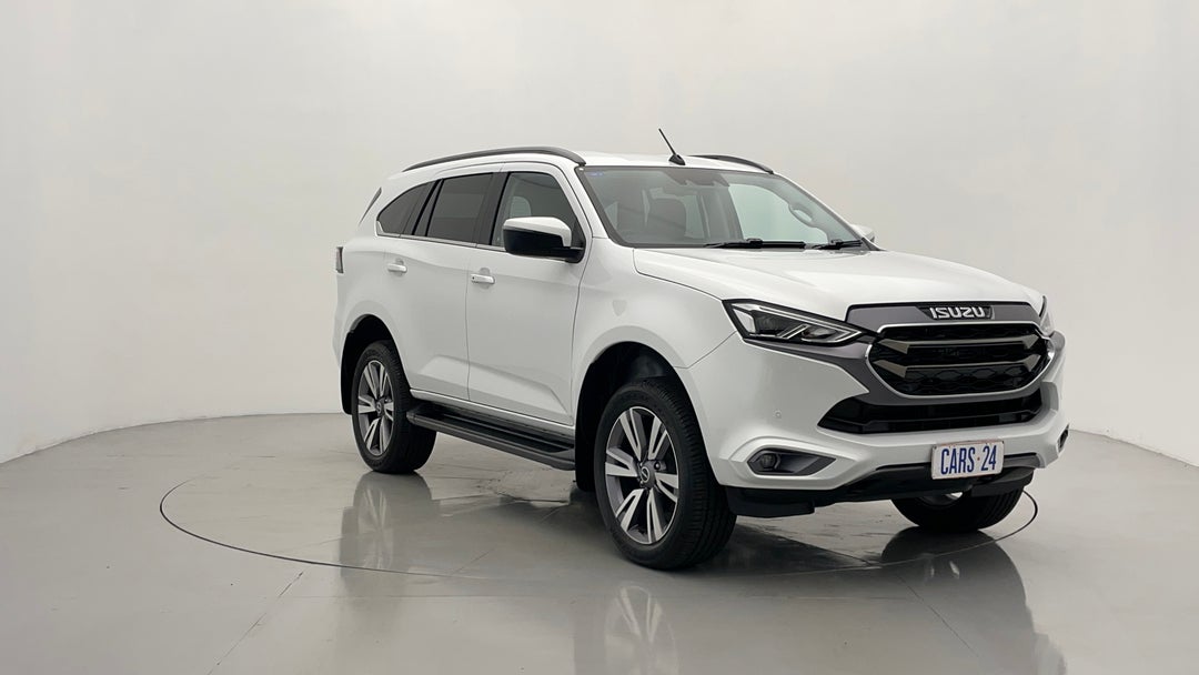 Right Front Diagonal (45- Degree) View