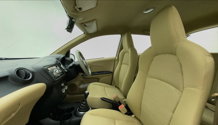 2015 Honda Brio 1.2 S MT I VTEC, Petrol, Manual, 67,064 km, Right Side Front Door Cabin