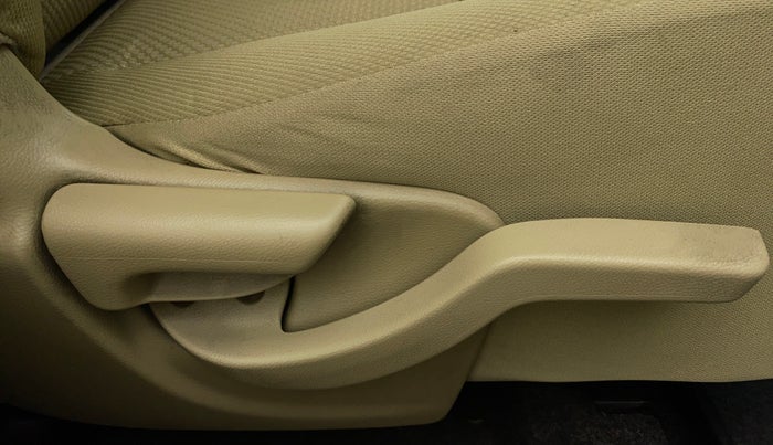 2015 Honda Brio 1.2 S MT I VTEC, Petrol, Manual, 67,064 km, Driver Side Adjustment Panel