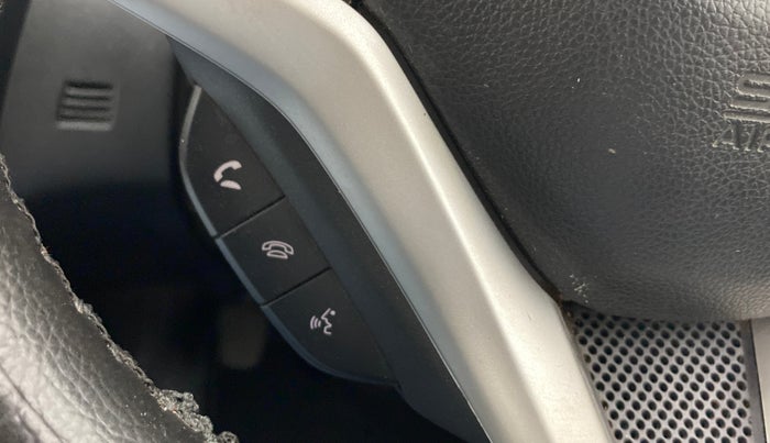 2018 Honda WR-V 1.2L I-VTEC VX MT, Petrol, Manual, 67,230 km, Steering wheel - Phone control not functional