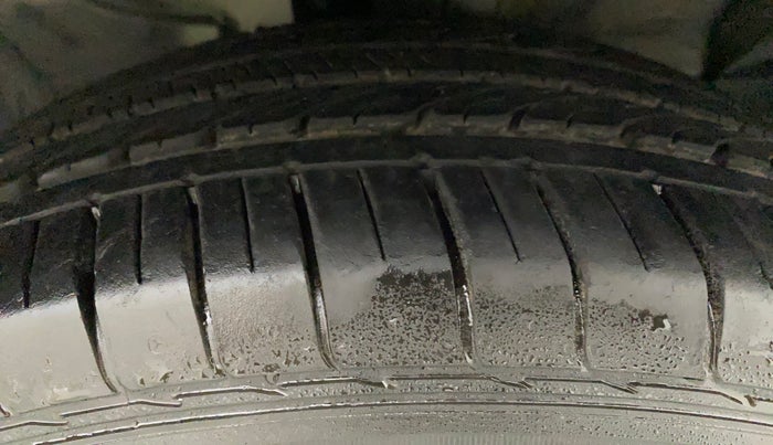 2019 KIA SELTOS GTX 1.4 PETROL DUAL TONE, Petrol, Manual, 11,707 km, Right Front Tyre Tread