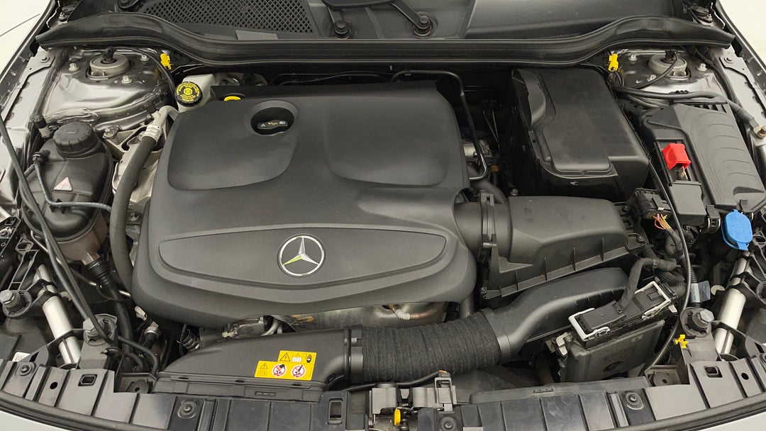 Open Bonnet (Engine)