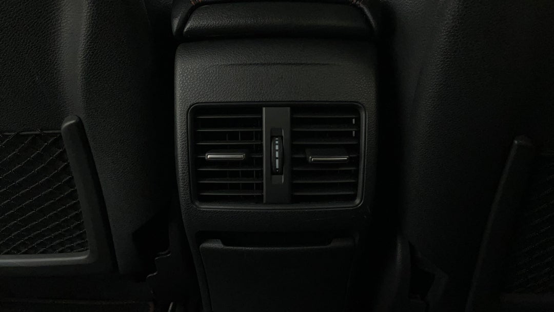 Rear A/C Vent