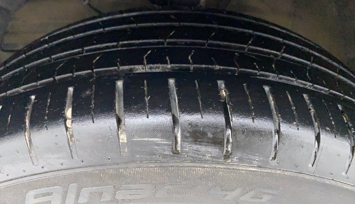 2019 Maruti Baleno ZETA 1.2 K12, Petrol, Manual, 15,076 km, Left Front Tyre Tread